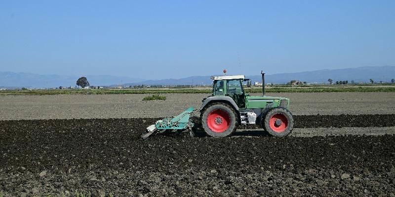 Présentation du BTS TSMA (Techniques et Services en Matériels Agricoles) Présentation du BTS TSMA (Techniques et Services en Matériels Agricoles)
